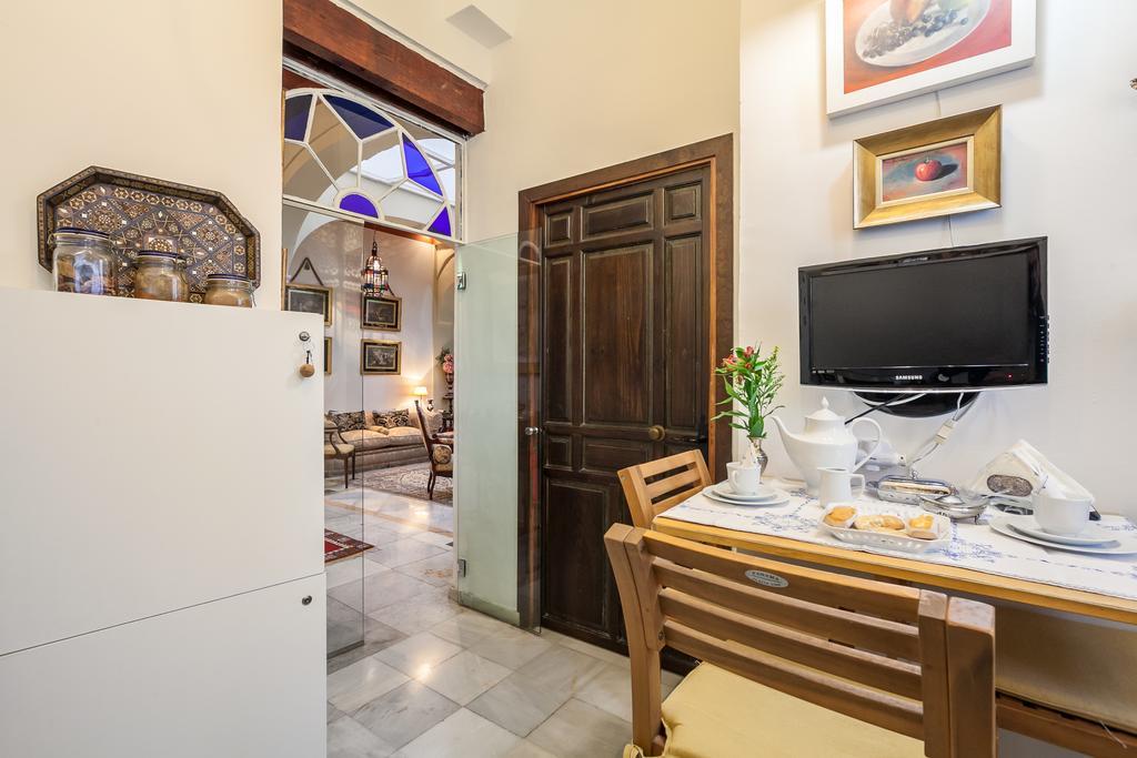 CASA SEÑORIAL SEVILLA CENTRO,Mármoles Exterior foto